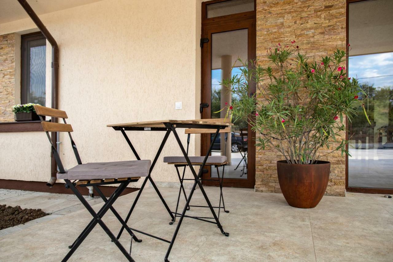 מלון אוטופן Airport House מראה חיצוני תמונה